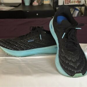 Brooks Black and Aqua Running Shoes